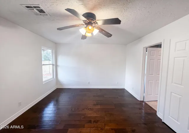 Photo 3 of Sale Pending at 6115 W Port Au Prince Ln, Glendale, AZ 85306 | MLS# 7046530 | Listing updated on 2026-09-16