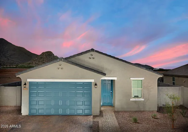 Photo 2 of Sale Pending at 4431 W Hunter Trl, San Tan Valley, AZ 85144 | MLS# 7046589 | Listing updated on 2026-07-10