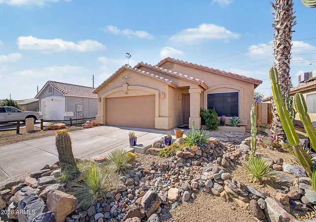 Photo 3 of Single family home for sale at 3302 W Melinda Ln, Phoenix, AZ 85027 | MLS# 7046621 | Listing updated on 2026-09-15