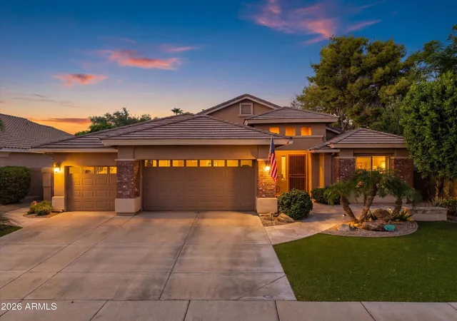 2nd image of 218 W Vinedo Ln, Tempe, AZ 85284 | MLS# 7047437