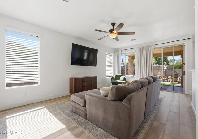 5th image of 2841 E Carla Vista Dr, Chandler, AZ 85225 | MLS# 7046891