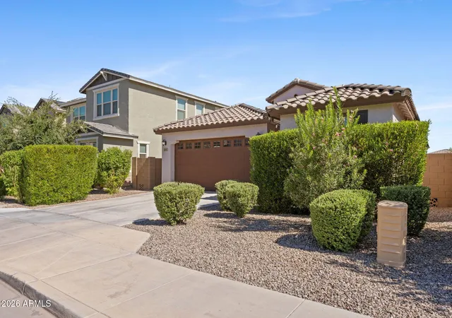 Photo 3 of Single family home for sale at 4282 E Appaloosa Rd, Gilbert, AZ 85296 | MLS# 7046651 | Listing updated on 2026-08-27