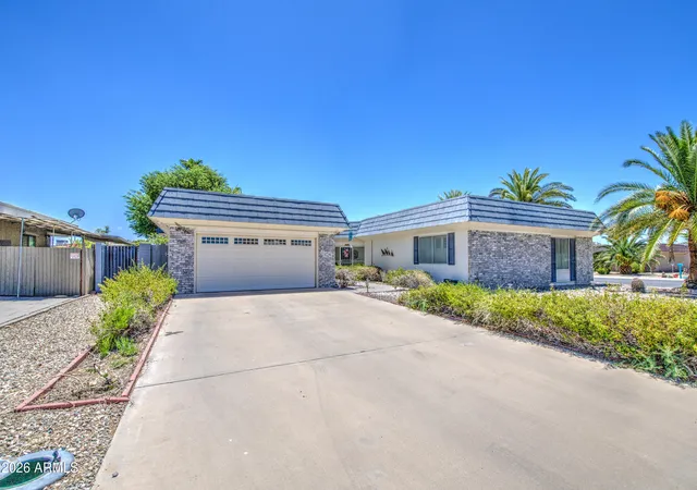 4th image of 10925 W Hibiscus Dr, Sun City, AZ 85373 | MLS# 7046746
