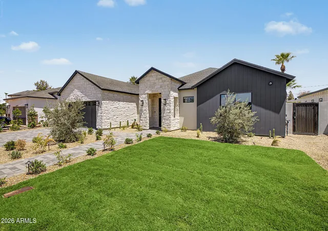 5th image of 3210 E Oregon Ave, Phoenix, AZ 85018 | MLS# 7047077