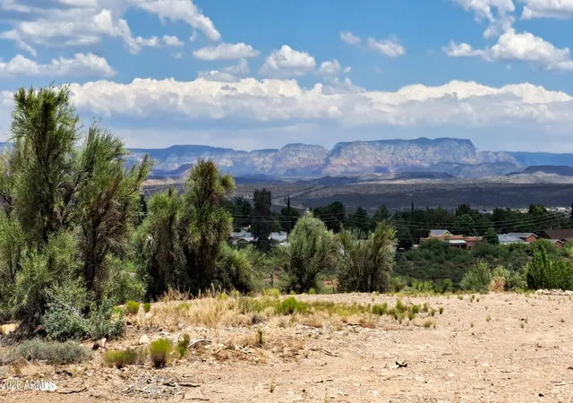 1st image of 2150 S Lost Spur Ln #4, Cottonwood, AZ 86326 | MLS# 7046718