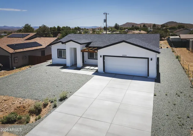 Photo 1 of Single family home for sale at 20599 E Wagon Way, Mayer, AZ 86333 | MLS# 7047140 | Listing updated on 2026-08-20