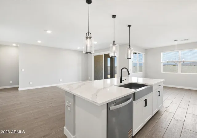 5th image of 310 W Flatiron Trl, Apache Junction, AZ 85120 | MLS# 7046798