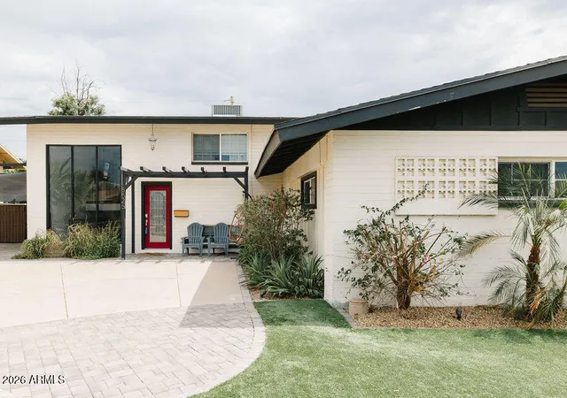 Photo 1 of Single family home for sale at 8525 E Pecos Ln, Scottsdale, AZ 85250 | MLS# 7047325 | Listing updated on 2026-08-03