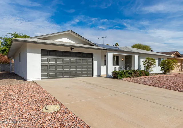 2nd image of 9830 W Evergreen Dr, Sun City, AZ 85373 | MLS# 7046883