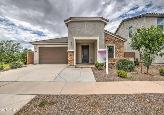 Photo 2 of Single family home for sale at 42420 W Rojo St, Maricopa, AZ 85138 | MLS# 7046870 | Listing updated on 2026-10-28