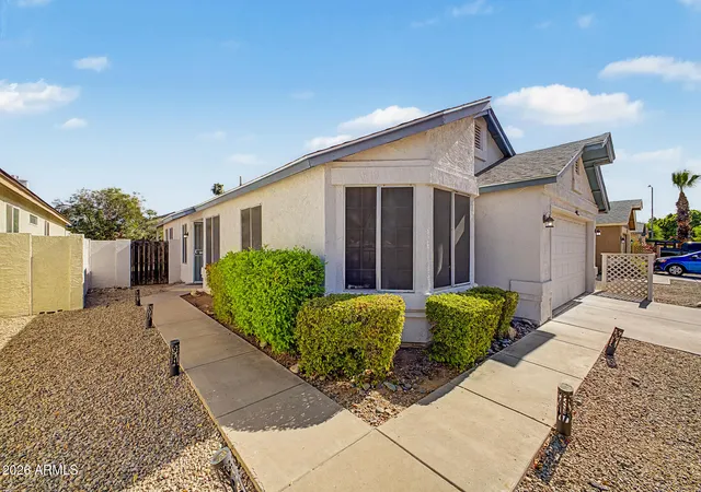 5th image of 8859 W John Cabot Rd, Peoria, AZ 85382 | MLS# 7048334