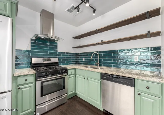Photo 3 of Single family home for sale at 1614 W Lynwood St, Phoenix, AZ 85007 | MLS# 7046880 | Listing updated on 2026-09-17