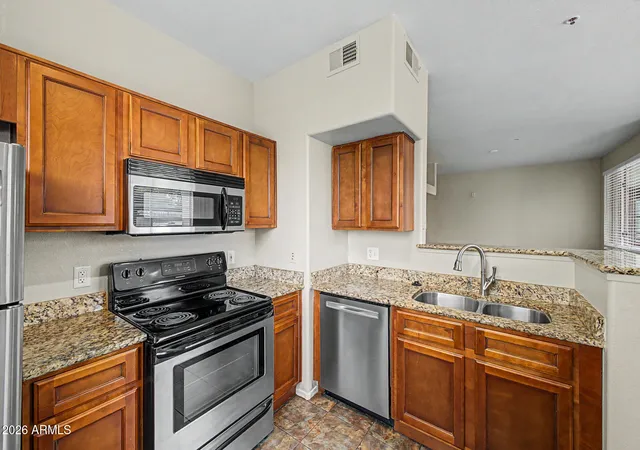 1st image of 3302 N 7Th St #163, Phoenix, AZ 85014 | MLS# 7047024