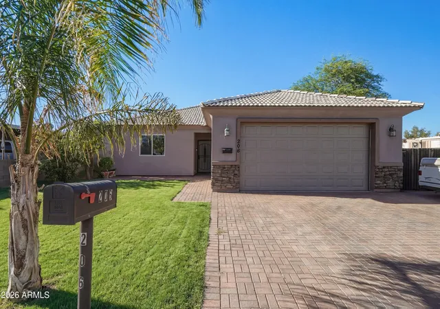 1st image of 206 W Rio Vista Ln, Avondale, AZ 85323 | MLS# 7046970