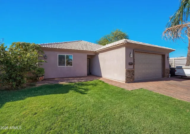 2nd image of 206 W Rio Vista Ln, Avondale, AZ 85323 | MLS# 7046970