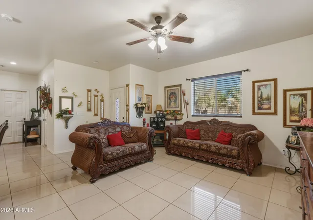 5th image of 206 W Rio Vista Ln, Avondale, AZ 85323 | MLS# 7046970