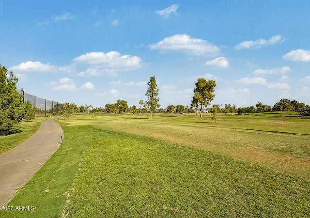 Homes for sale in Mesa, AZ | 1920 W Lindner Avenue, Mesa, AZ 85202 | Houzeo