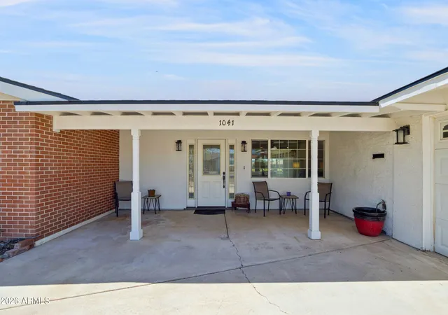 Homes for sale in Mesa, AZ | 1041 S Longwood Loop, Mesa, AZ 85208 | MLS# 7051762
