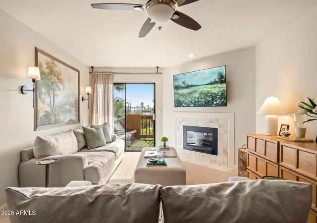 Homes for sale in Scottsdale, AZ | 3031 N Civic Center Plz #260, Scottsdale, AZ 85251 | MLS# 7047135