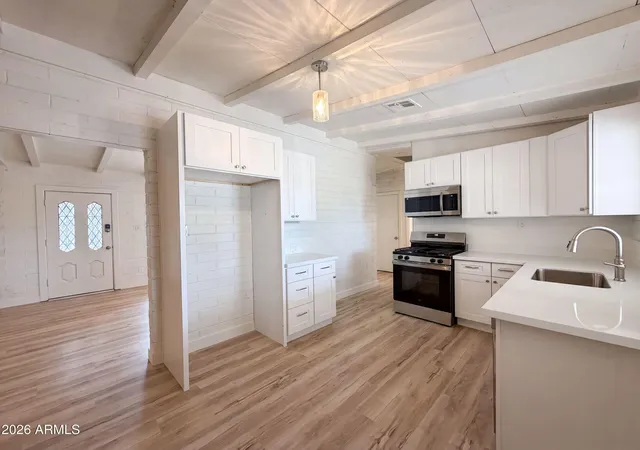 Photo 2 of Sale Pending at 1507 W Wier Ave, Phoenix, AZ 85041 | MLS# 7047010 | Listing updated on 2026-09-16