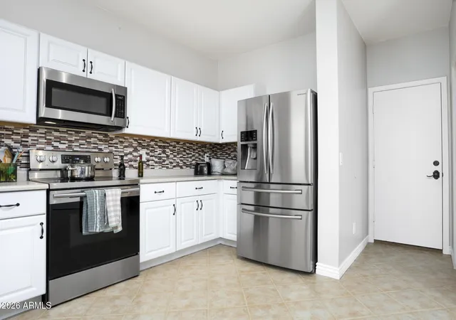 Photo 4 of Sale Pending at 12217 W Daley Ln, Sun City, AZ 85373 | MLS# 7047520 | Listing updated on 2026-08-27