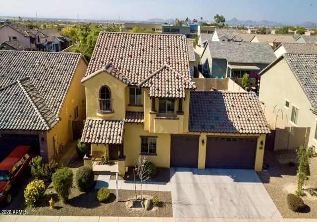 Photo 1 of Single family home for sale at 814 W Ardmore Rd, Phoenix, AZ 85041 | MLS# 7047085 | Listing updated on 2026-08-11