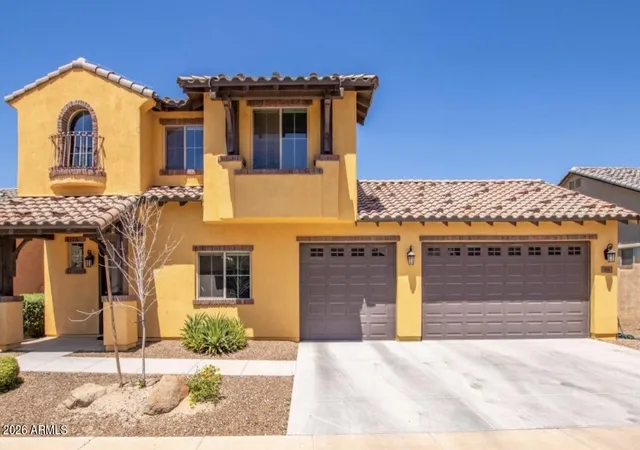Photo 2 of Single family home for sale at 814 W Ardmore Rd, Phoenix, AZ 85041 | MLS# 7047085 | Listing updated on 2026-08-11