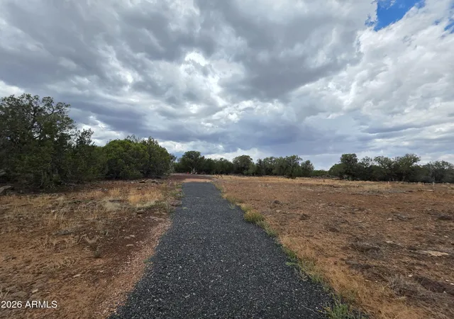 2nd image of 2075 Parker Ranch Rd, Show Low, AZ 85901 | MLS# 7047096