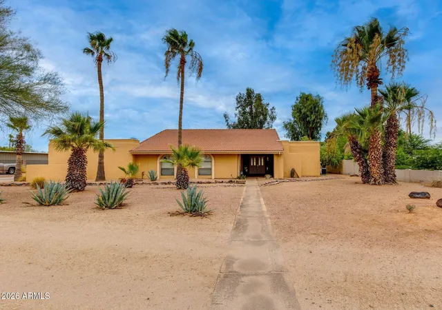 3rd image of 8117 E Gray Rd, Scottsdale, AZ 85260 | MLS# 7047472