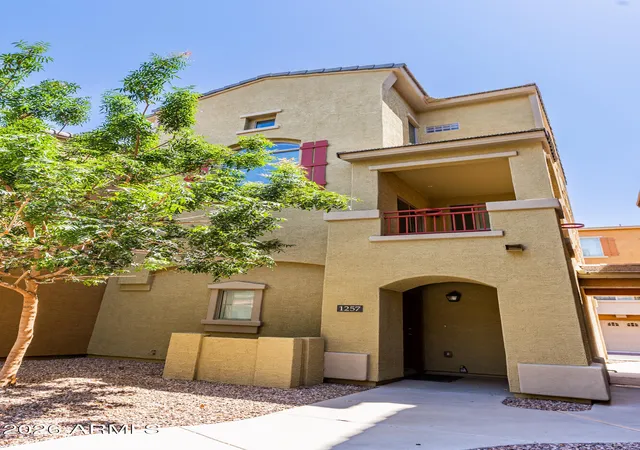 Homes for sale in Gilbert, AZ | 240 W Juniper Ave #1257, Gilbert, AZ 85233 | MLS# 7050384