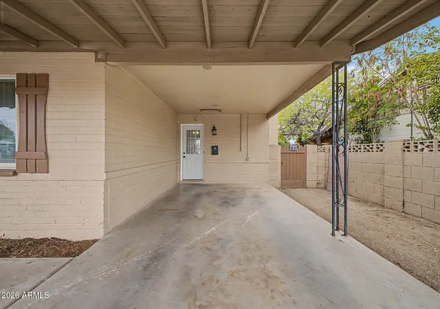 Photo 3 of Sale Pending at 2909 W Aster Dr, Phoenix, AZ 85029 | MLS# 7047242 | Listing updated on 2026-09-01