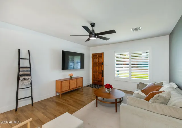 Photo 3 of Single family home for sale at 1535 W Rovey Ave, Phoenix, AZ 85015 | MLS# 7047245 | Listing updated on 2026-09-06