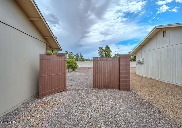 Photo 3 of Single family home for sale at 10914 W Manzanita Dr, Sun City, AZ 85373 | MLS# 7047288 | Listing updated on 2026-09-18