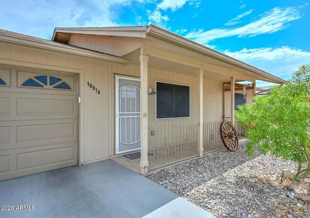 Photo 4 of Single family home for sale at 10914 W Manzanita Dr, Sun City, AZ 85373 | MLS# 7047288 | Listing updated on 2026-09-18