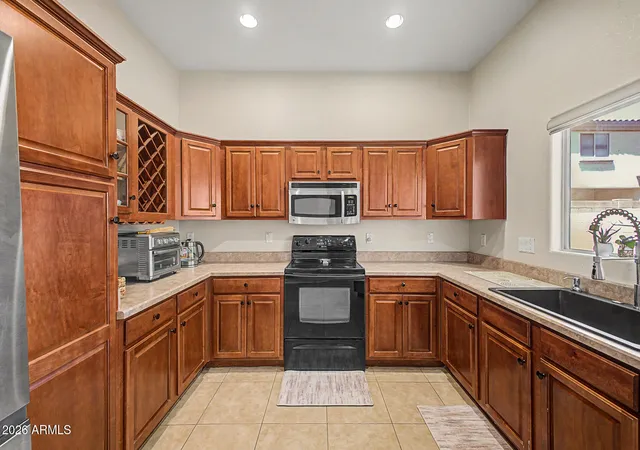 2nd image of 7968 W Mary Jane Ln, Peoria, AZ 85382 | MLS# 7047792