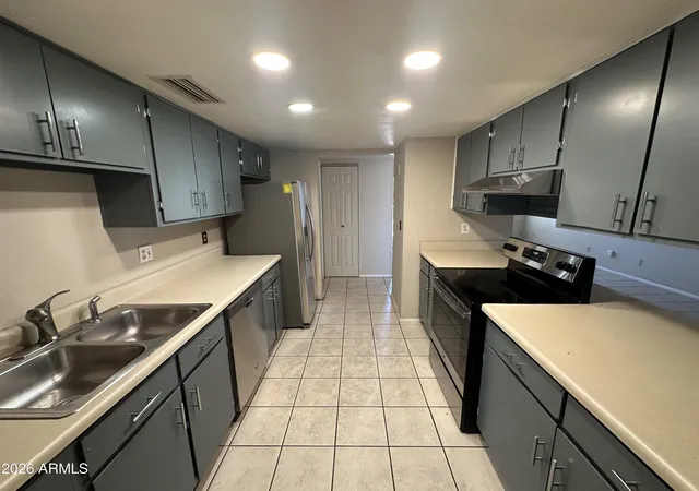 2nd image of 5603 N 69th Ln, Glendale, AZ 85303 | MLS# 7068373