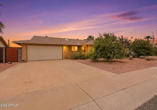 Photo 2 of Single family home for sale at 11016 W Meade Dr, Sun City, AZ 85351 | MLS# 7047361 | Listing updated on 2026-09-06