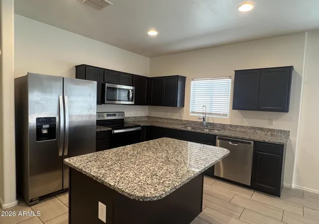 Photo 4 of Single family home for sale at 7833 W Kerby Ave, Phoenix, AZ 85043 | MLS# 7047354 | Listing updated on 2026-09-04
