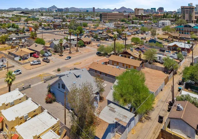 Photo 1 of Townhouse for sale at 2021 W Washington St, Phoenix, AZ 85009 | MLS# 7048471 | Listing updated on 2026-09-04