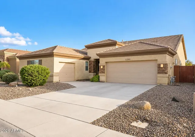 Photo 1 of Sale Pending at 2395 S Whetstone Pl, Chandler, AZ 85286 | MLS# 7047478 | Listing updated on 2026-09-06