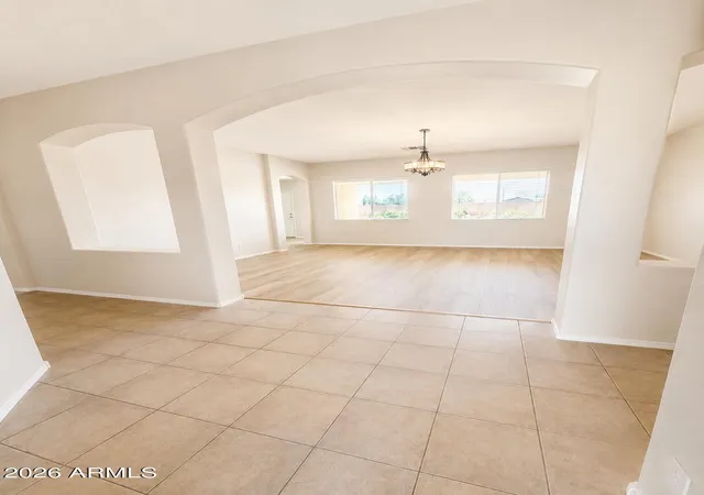 Photo 3 of Sale Pending at 2395 S Whetstone Pl, Chandler, AZ 85286 | MLS# 7047478 | Listing updated on 2026-09-06