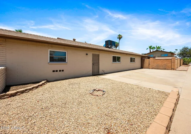 4th image of 4604 W Gardenia Ave, Glendale, AZ 85301 | MLS# 7047501