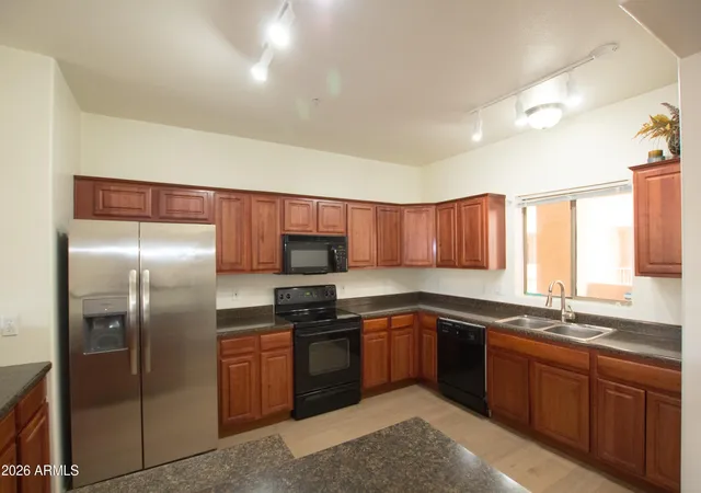 Homes for sale in Phoenix, AZ | 920 E Devonshire Ave #2002, Phoenix, AZ 85014 | MLS# 7047826