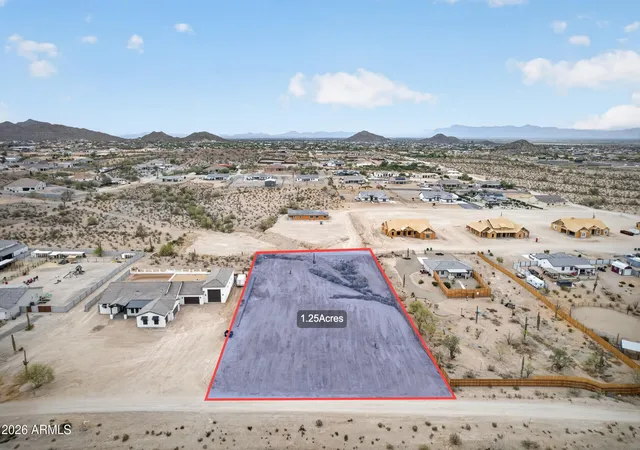 1st image of 0 W Magma 53 Rd, San Tan Valley, AZ 85143 | MLS# 7048275