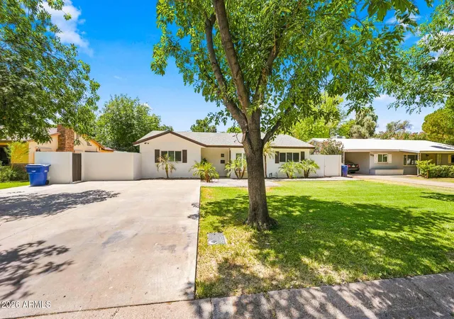 2nd image of 137 E Vista Del Cerro Dr, Tempe, AZ 85281 | MLS# 7047489
