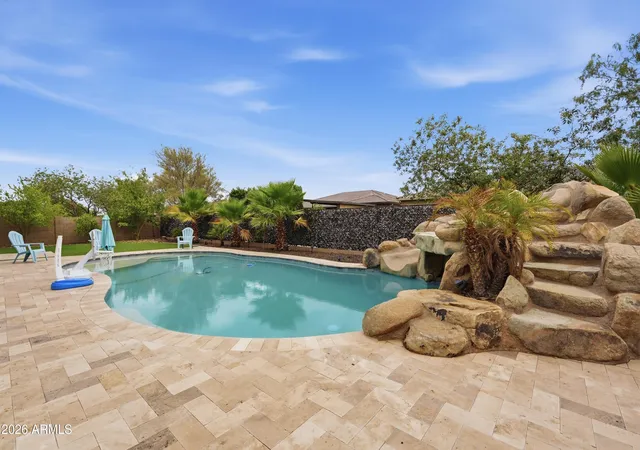 Photo 3 of Single family home for sale at 5131 S Mariposa Dr, Gilbert, AZ 85298 | MLS# 7047596 | Listing updated on 2026-09-09