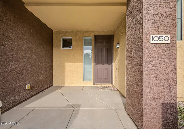 Photo 1 of Townhouse for sale at 6605 N 93rd Avenue #1050, Glendale, AZ 85305 | MLS# 7053885 | Listing updated on 2026-09-26