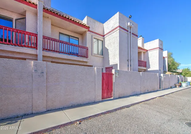 Photo 3 of Townhouse for sale at 3001 E Grandview Rd #8, Phoenix, AZ 85032 | MLS# 7047881 | Listing updated on 2026-07-16