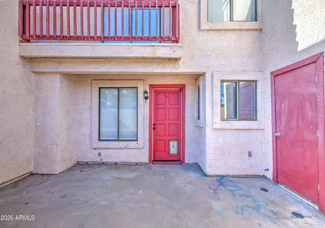 Photo 4 of Townhouse for sale at 3001 E Grandview Rd #8, Phoenix, AZ 85032 | MLS# 7047881 | Listing updated on 2026-07-16