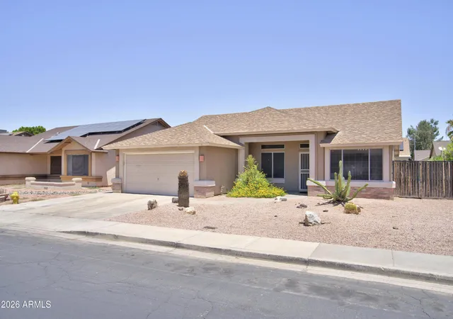 1st image of 4132 W Whispering Wind Dr, Glendale, AZ 85310 | MLS# 7048002